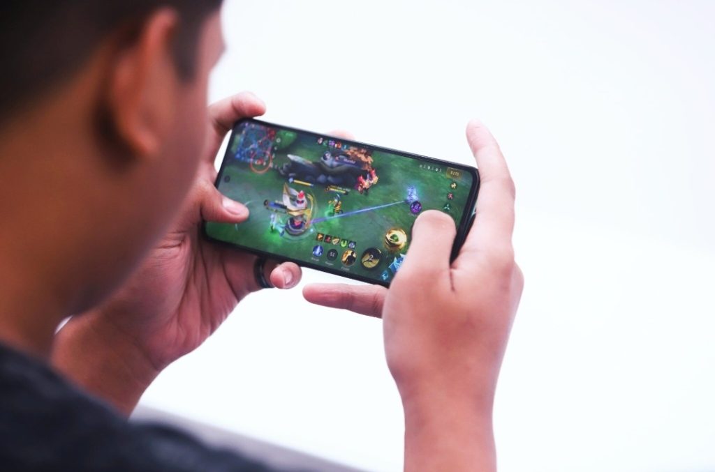 OPPO Reno12 F Series Siap Memanjakan Gamers_trends.co.id