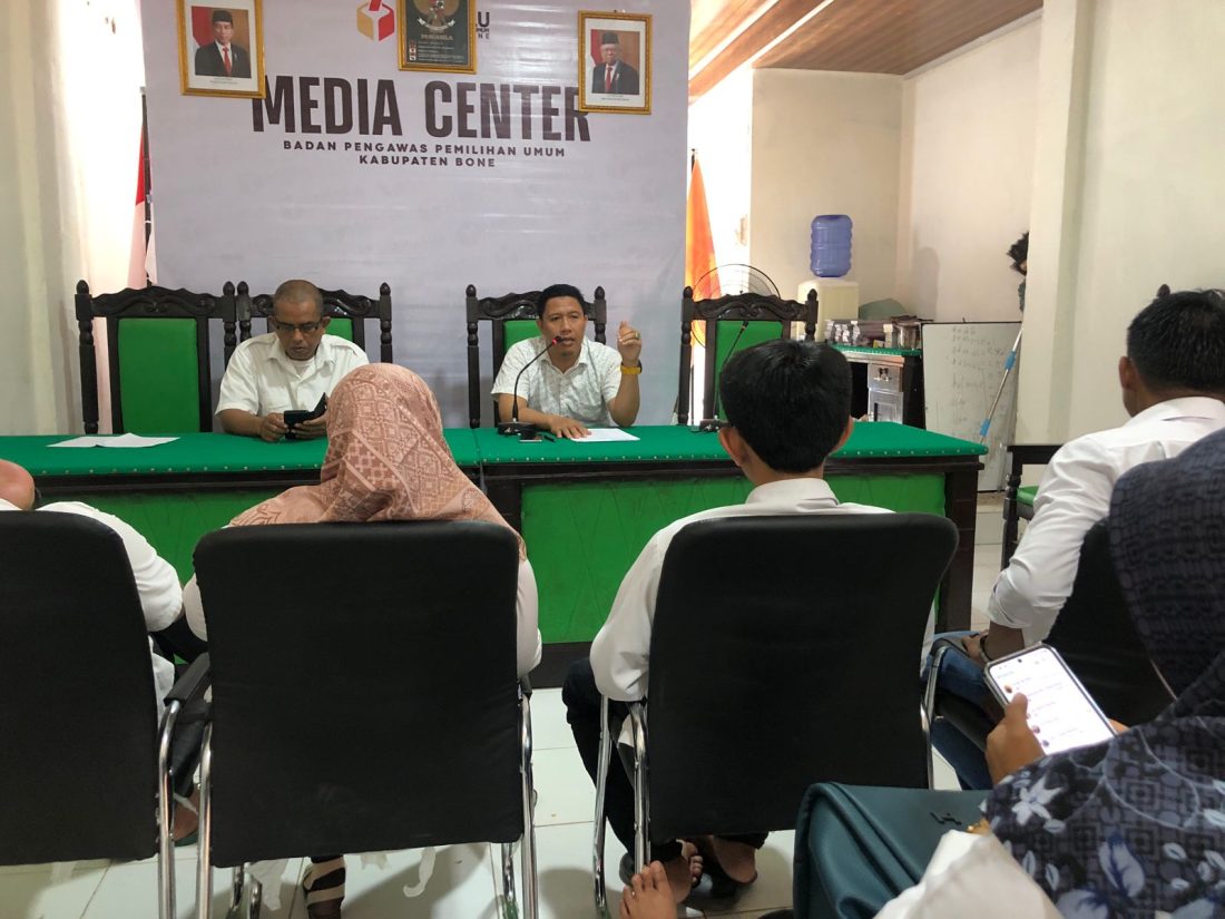 Bawaslu Bone Perkuat Pengawasan Kampanye Pilkada 2024_trends.co.id