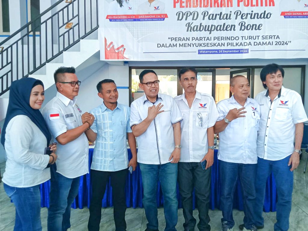 Paslon BerAMAL Hadiri Pendidikan Politik Partai Perindo di Bone_trends.co.id