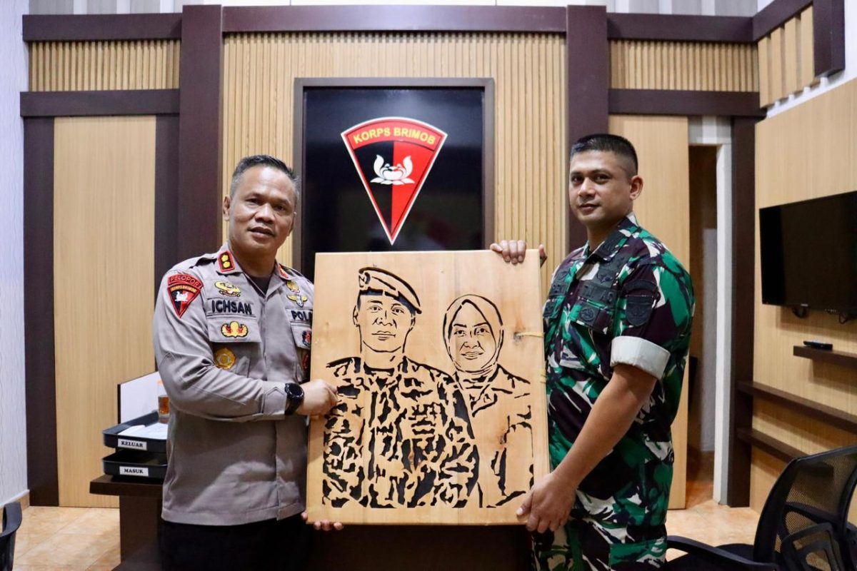 Sinergitas TNI-Polri, Dandim Bone Sambangi Brimob Polda Sulsel_trends.co.id