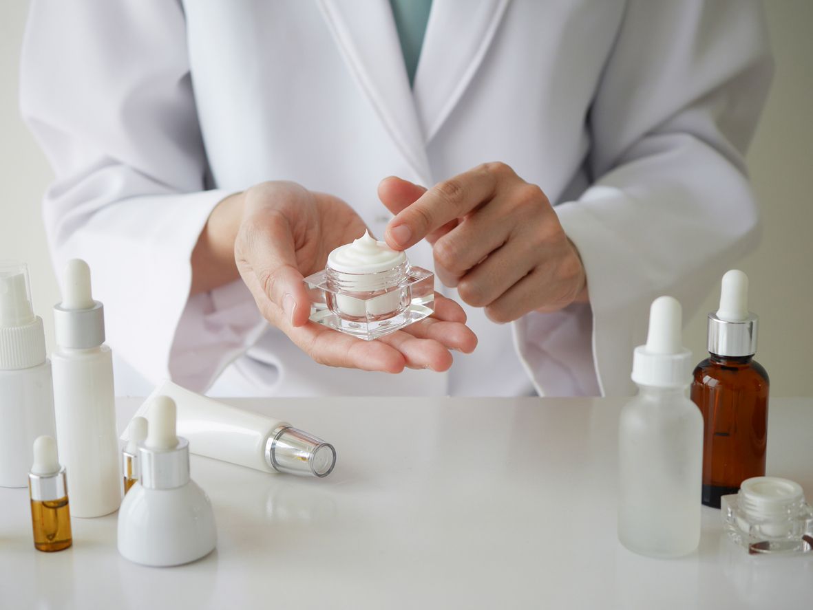 Mengenal Ciri-Ciri Skincare Berbahaya: Hindari Risiko untuk Kesehatan_trends.co.id