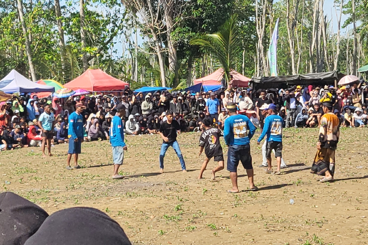 Semarak Pesta Rakyat di Desa Padaidi_trends.co.id