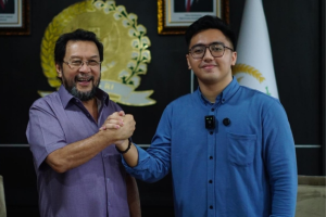 Putra Aji Sujati Diskusikan Harapan Indonesia Emas 2045 dengan Wakil Ketua DPD RI Yorrys Raweyai