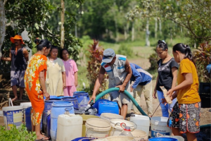 YBM PLN UP3 Jember Salurkan Air Bersih untuk Warga Terdampak Kekeringan